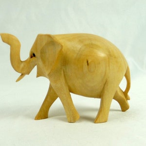 Elefant handgeschnitzt Holzfigur Skulptur 11x8x5 cm Bild 4