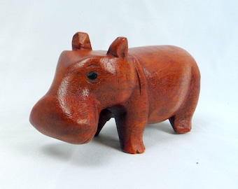Hippo figure Wooden figure hand-carved 10x5x4 cm