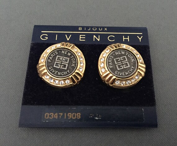 Vintage Givenchy Coin Medallion Logo Gold Tone Cl… - image 10