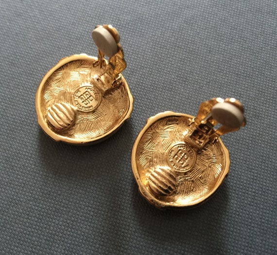 Vintage Givenchy Coin Medallion Logo Gold Tone Cl… - image 8