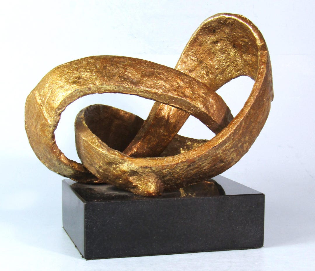 INFINITY LOOP Gold Cast Iron Sculpture on Black Marble Base Midcentury ...