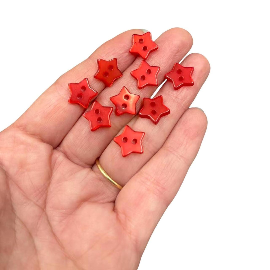 正月 Boo Christmas Star Buttons - 2 Hole Style Pearl Bright Red , Christmas