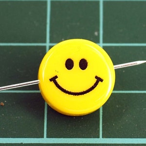 Resin Emoji Smile Face Beads: Yellow Jewelry Making Supplies (10mm-16mm)