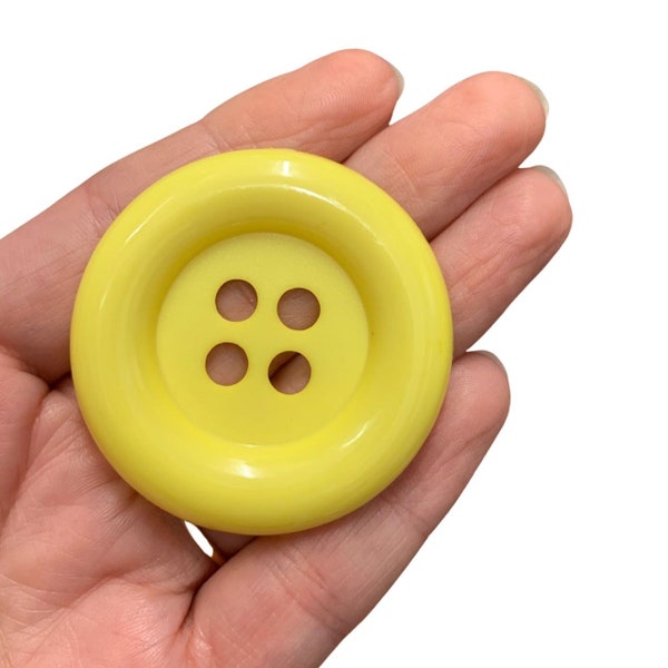 Giant YELLOW buttons, Giant plastic buttons 5cm, extra large buttons, huge white button, UK buttons shop, coat buttons, 4 pcs