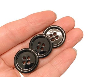 Black mother of pearl buttons: 4-hole natural shell sewing buttons