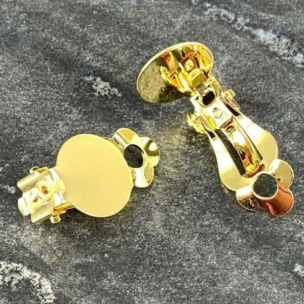 Gold Plated Clip On Earrings Blanks, 5 sizes stocked, 10,12,15,18mm Flat Pads and loops, & Rubber pads included