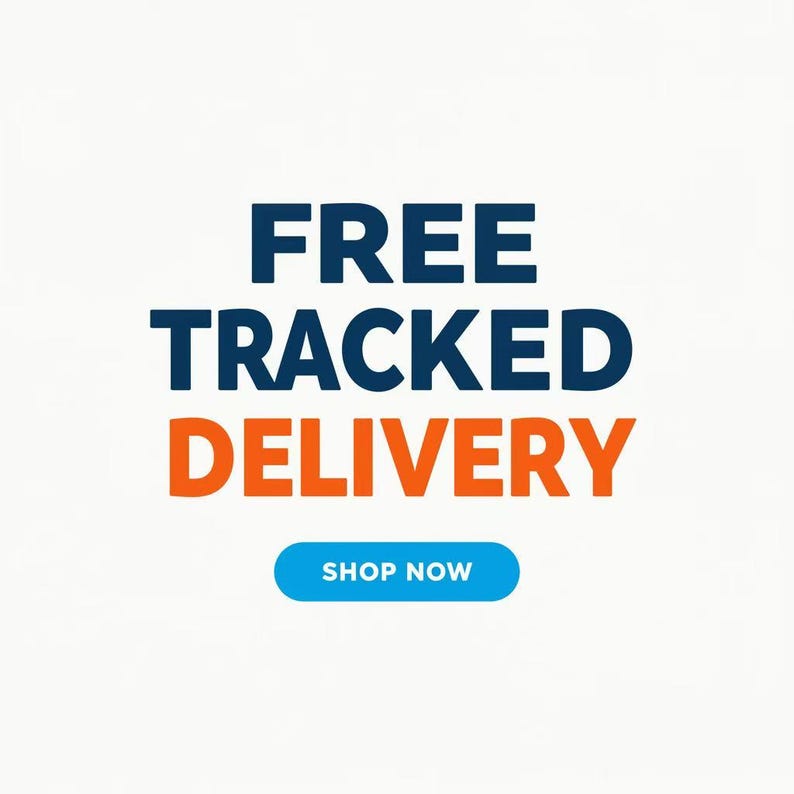 Puede incluir: Fondo blanco con las palabras "FREE TRACKED DELIVERY" en azul marino y naranja. Un bot&oacute;n ovalado azul con las palabras "SHOP NOW" est&aacute; en la parte inferior.