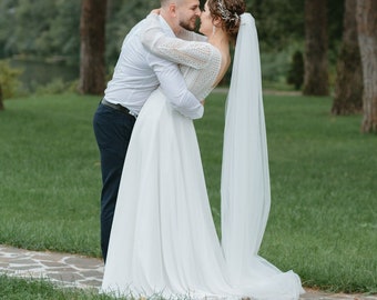 Wedding veils and capes
