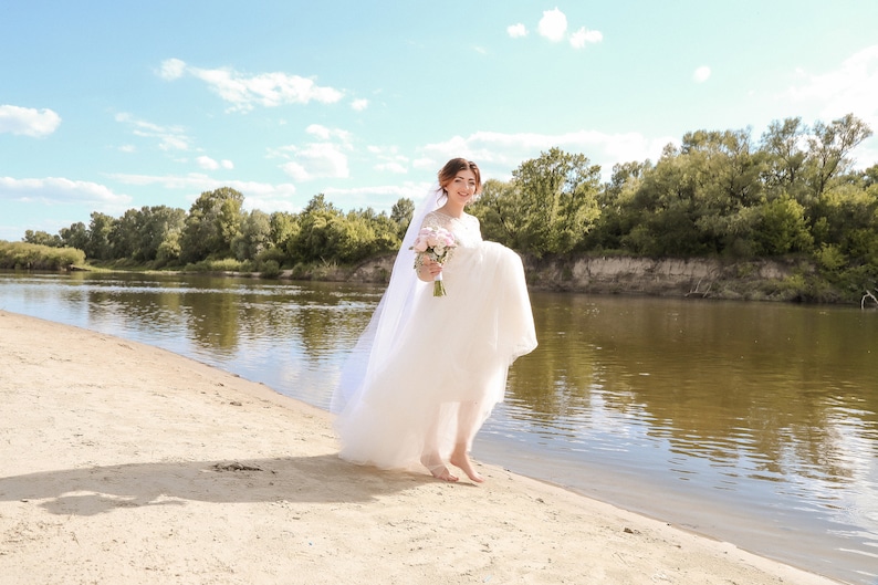Lace wedding dress White off wedding dress with air tulle skirt Long wedding dress