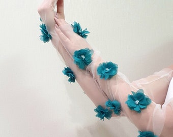 Emerald tulle gloves, turquoise bridal gloves, Festival gloves decorated with flowers