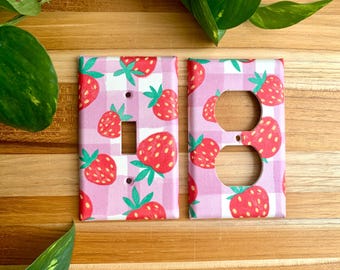 Fruit Light Switch Plate Cover Fruit Home Decor Fruit Kitchen Strawberry Decor Strawberry Kitchen Decor Strawberry Outlet Cover Berry Decor