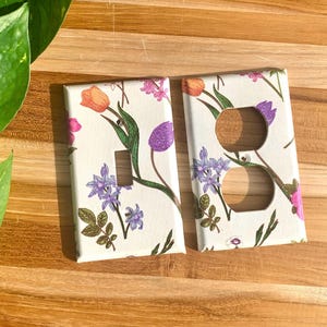 Floral Light Switch Plate Cover Homeowner Gift  Nursery Decor Baby Shower Gift Flower Home Decor Spring Home Decor Outlet Cover Cottage Core