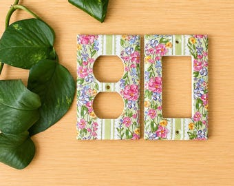 Couvercle floral pour interrupteur, cache prise Cottagecore, plaque murale rose vert, fleurs sauvages, décoration botanique, plaque d'interrupteur pour jardin, vintage