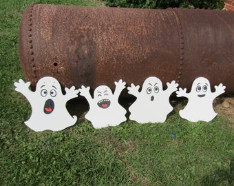 PVC All Weather Ghosts Yard Decor Halloween Decoration Weatherproof Set Of 4 Trick or Treat Spooky Floating Outdoor Haunted House Silhouette