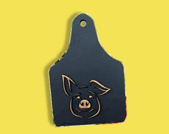 3D Pig Ear Tag Sign • Custom 4‑H Animal Stall Tag • Raised Farm Animal Name Tag for Show Pens, Barns, or Fair Displays