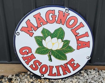 Vintage Magnolia Gasoline Metal Sign – Retro Gas Oil Reproduction – Classic Garage Wall Decor – Antique Style Tin Sign for Collectors