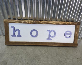 Rustic Hope Wooden Sign – Inspirational Farmhouse Wall Décor, Uplifting Quote Sign for Living Room or Entryway