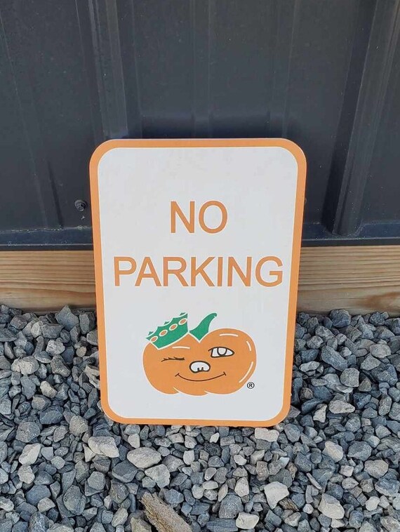 Winky Circleville Ohio Pumpkin Show No Parking Sign Hometown Small Town Printed on Wood  Decor Plaque Wall Art Color Wood Print