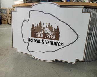 Custom Outdoor Retreat Sign Rock Creek Retreat Camping Sign Rustic Cabin Campground Décor Personalized Adventure Sign Arrow Nature