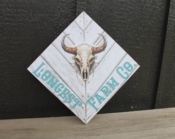 Rustic Farm Sign • Western Steer Skull Outdoor Sign • Custom Farm Name Sign • Durable PVC Weatherproof Ranch • Diamond‑Shaped Farmhouse Sign