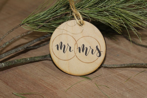 Mr and Mrs Ornament Wood Slice Wedding Rings Gold Christmas Tree Primitive Rustic Tree Printed Wedding Gift Favor Farmhouse