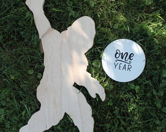 Monthly Milestones Baby Growth Grow with Me Watch me Grow 12 months Countdown Birthday Uv Print Light Weight Growth Chart Wooden Slice