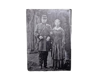 Custom Photo UV Printed Wood Art – Black and White Image on Rustic Wood Panel for Home or Gift Display