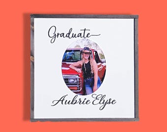Custom Photo Graduation Sign Board • UV‑Printed Wood Wall Display • Personalized Senior Picture Plaque with Name & Year
