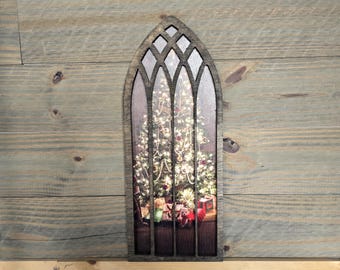 Christmas Tree Decorative Wood Sign: Printed on wood with raised 3D border