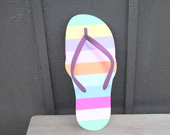 Contour Flipflop BNB Vacation Home Pool Beach Outdoor Weather Proof  PVC Textured Woodgrain Flip Flop Decor Coastal Palm Tree Sand Fun