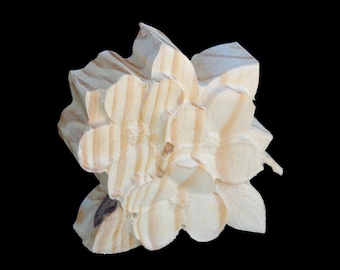 Carved Wooden Flower Sculpture – Natural Wood Blossom Art for Rustic Home Décor DIY