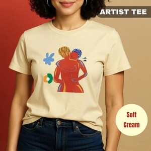 Abstract Art T-Shirt, &quot;The Kiss&quot; Expressionist Tee, Modern Art Clothing, Romantic Gift for Art Lover, Aesthetic Graphic Tee