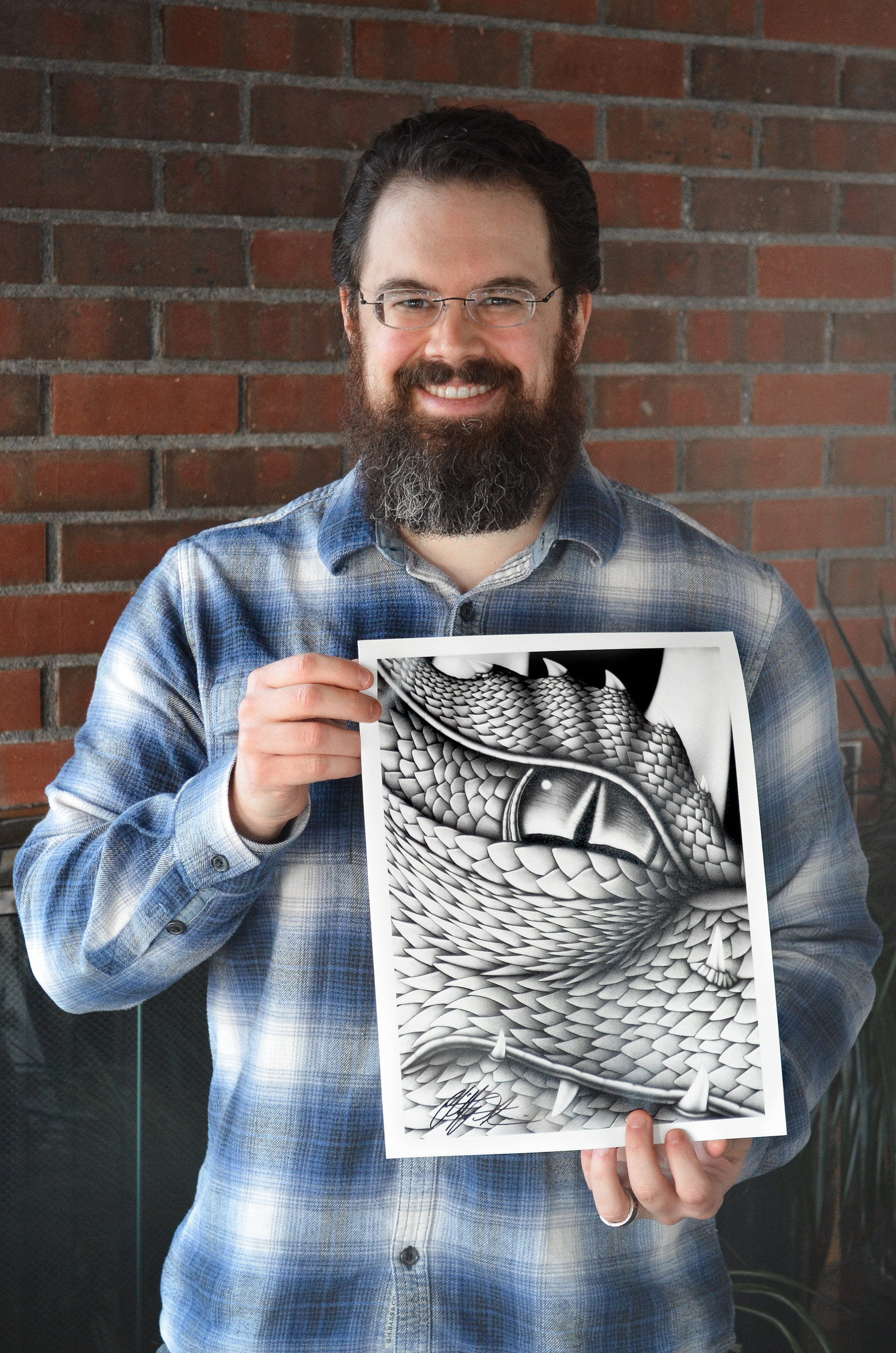 Eragon: The Illustrated Edition - Stunning Artwork, image size:1987x3000