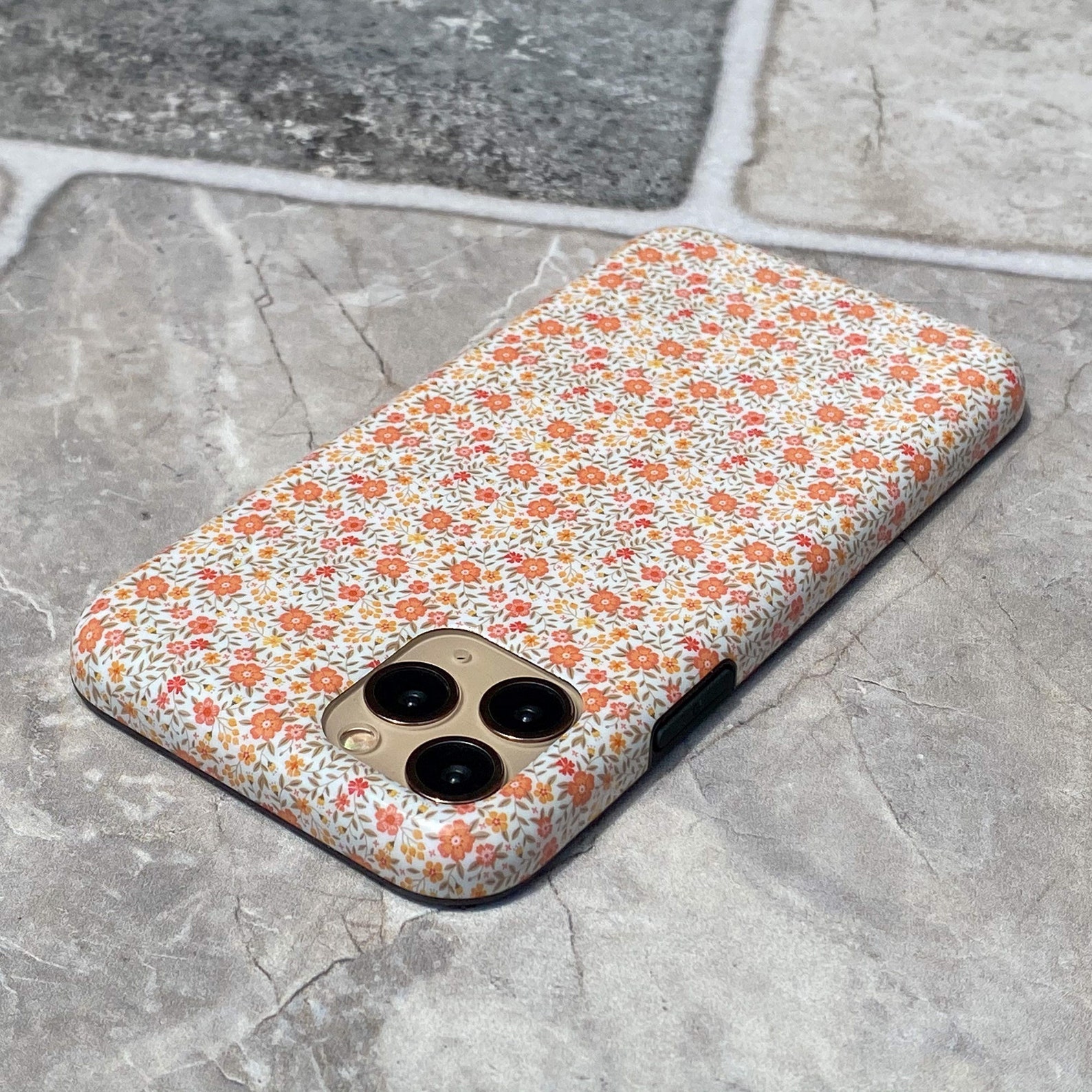 Iphone 11 / XR Case Marigold Etsy