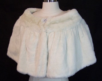 Glamorous Vintage White Faux Mink Fur Vegan Fur Bridal Prom Formal Opera Stole XS Small Medium 1960s