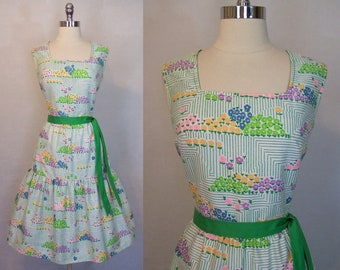 Pretty 50s 60s PAT PREMO Floral Print Crisp Cotton Fit Flare Sun Dress Garden Party Dress M Medium 1950s 1960s
