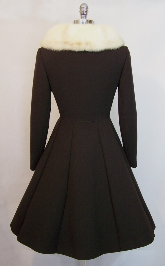 Gorgeous 50s 60s Brown Wool Mink Fur Collar Princ… - image 7
