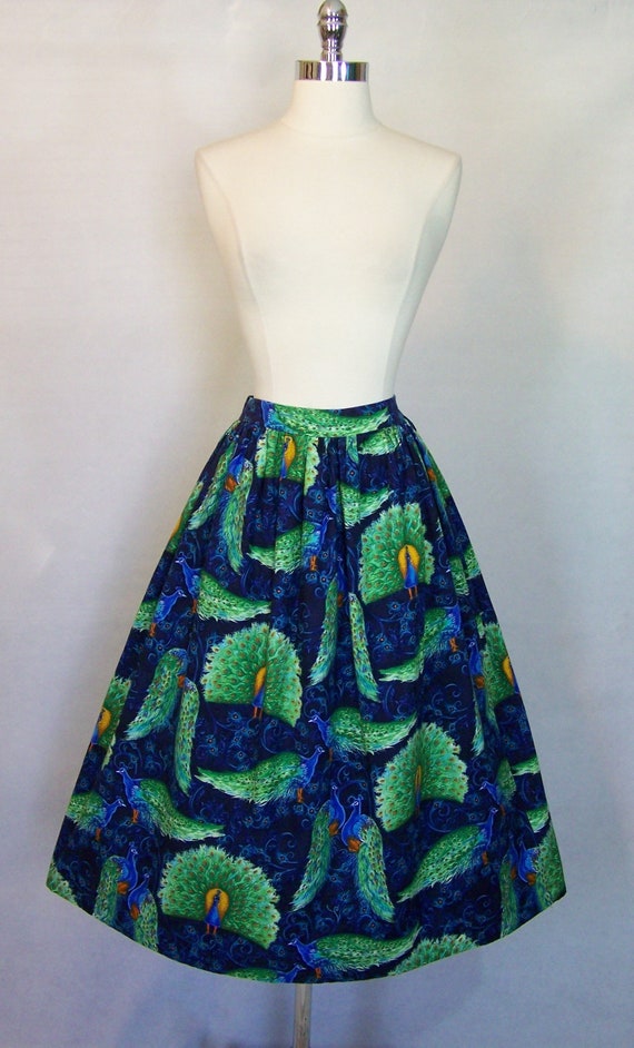 Rare 1950s Peacock Novelty Print Cotton Skirt S S… - image 2