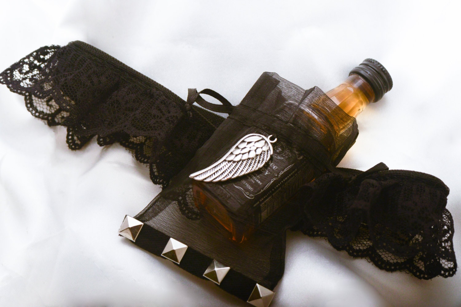 garter belt flask Fiasco Garter Flask Black/Brass main image 1