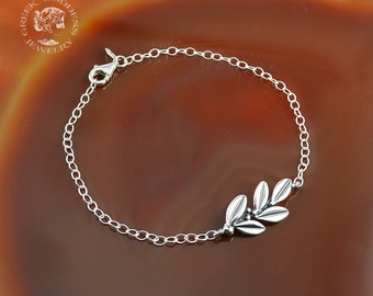 olive leaf silver chain bracelet, olive leaf bracelet, leaf bracelet, bridesmaid gift, bridesmaid jewelry, bridesmaid bracelet, gift for her