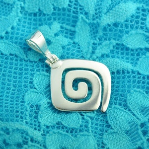 greek key silver pendant, greek key pendant, silver pendant, greek pendant, greek jewelry, silver necklace, greek necklace, labyrinth