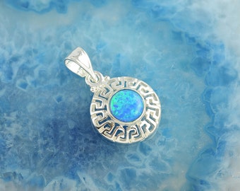 Pendentif en argent avec opale de clé grecque, pendentif d'opale, collier d'opale, collier grec, collier de clé grecque, cadeau pour femme, bijoux grecs, pendentif grec