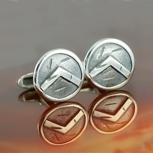 Leonidas Shield silver cuff links, silver cufflinks, mens cufflinks, antique cufflinks, ancient cufflinks, Spartan cufflinks, mens jewelry