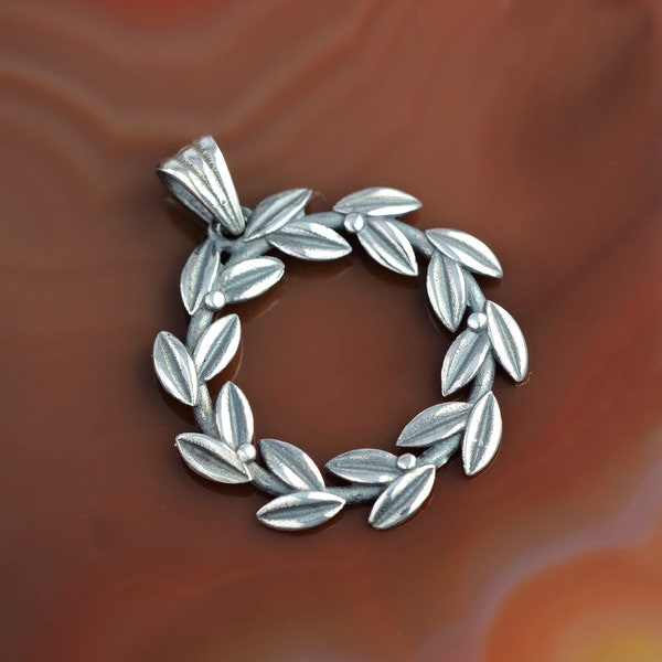 olive leaf silver pendant, wreath pendant, olive leaf pendant, laurel pendant, leaf necklace, greek pendant, greek jewelry, bridesmaids gift