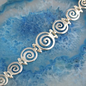 Spirale Silber Armband, Spiral Armband, Spirale Schmuck, Silber Armband, griechische Armband, griechischer Schmuck, Jahrestag Geschenk, Geschenk für Frau