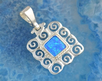 blå opal spiral silverhalsband, blått opalhalsband, spiralhänge, blått opalhänge, grekiskt hänge, grekiska smycken, jubileumspresent