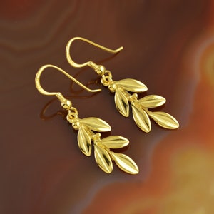 olive leaf golden earrings, olive twig earrings, olive leaf earrings, laurel earrings, greek earrings, bridesmaid jewelry, bridal earrings