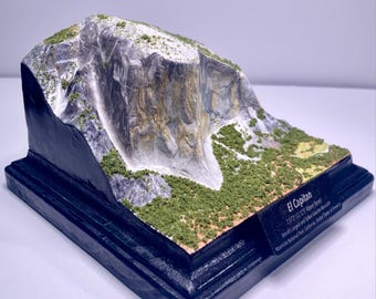El Capitan 2025 - Escultura 5x3.5 pulgadas