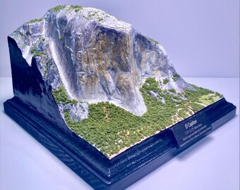 El Capitán 2025 - Escultura grande 7x4,5 pulgadas