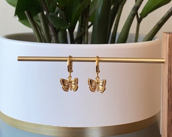 Dainty Gold Butterfly Huggie Hoop Earrings, Hoop Earrings with Charm, Huggie Hoop Earrings, Small Gold Hoops, Butterfly Earrings, Gifts
